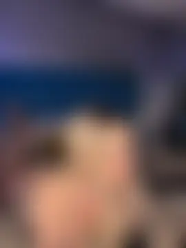 LunaAlya – Naživo chatovacia miestnosť