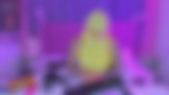 Nayla-Mouna 网络视讯表演