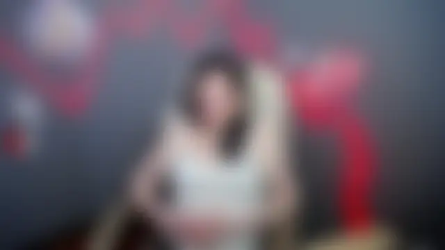 LauraFinn Webcam-Show