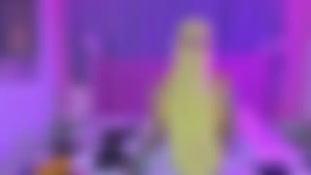 Nayla-Mouna 在線直播表演