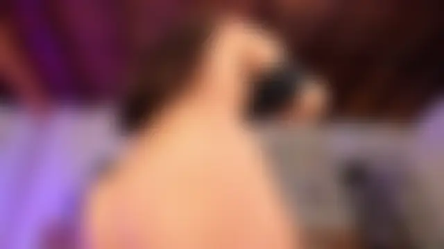 MiaKay1 Adlı Modelin Canlı Sohbet Odası