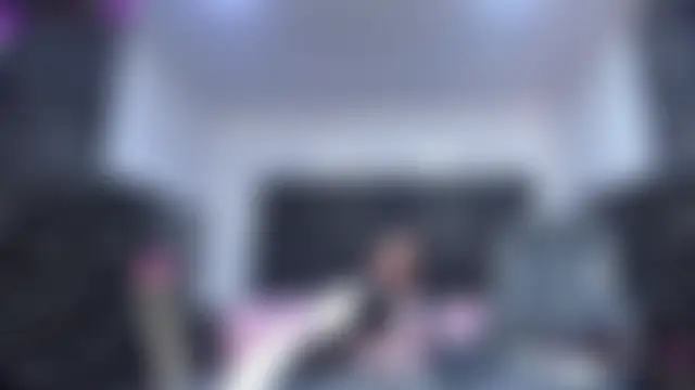 Онлайн чат Ladyy_Scarlett