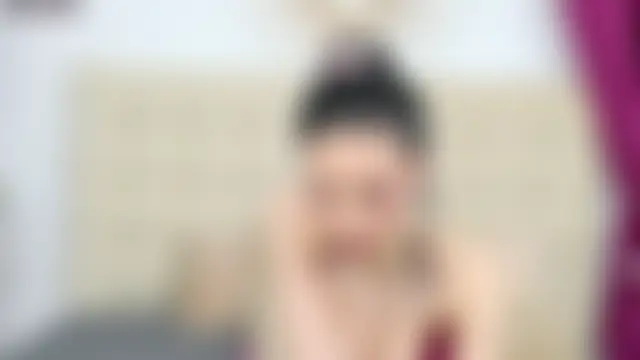 ErinEvans Adlı Modelin Canlı Sohbet Odası