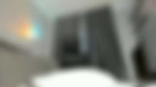 emy_lovee Adlı Modelin Canlı Sohbet Odası