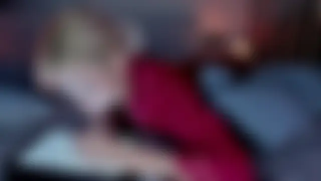 Pokój czatu na żywo – RileyMee