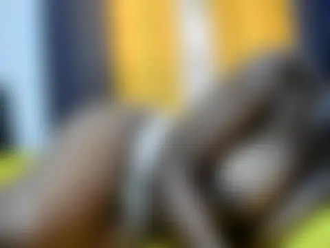 MissCurvey1: δωμάτιο απευθείας συνομιλίας