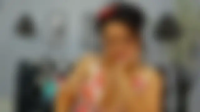 Bianca_Millf: δωμάτιο απευθείας συνομιλίας