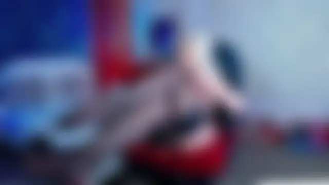 MissKora's Live Chat Room