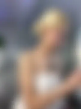 SelenaDaze's Live Chat Room