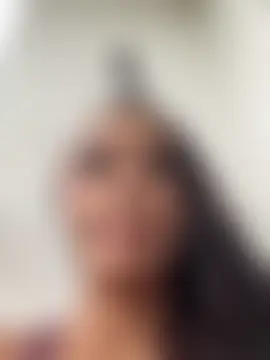 Sara-77 লাইভ XXX চ্যাট