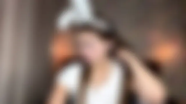 ห้องแชทสดของ LoraDavi