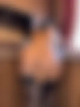 غرفة دردشة Hotmomcheckk_ المباشرة