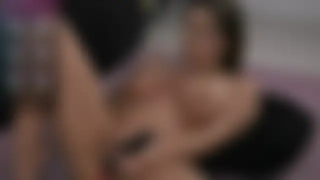 DeborahLoweのライブチャットルーム