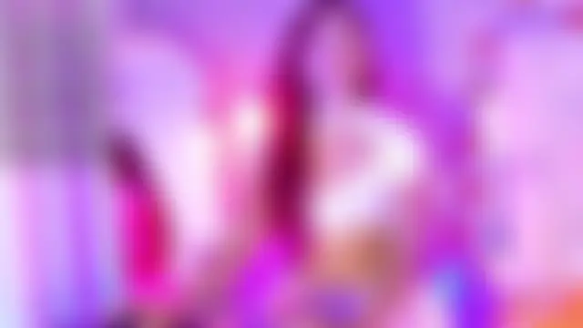 Bella-Sanders – Naživo chatovacia miestnosť