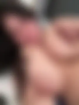 AshlyRouse – Naživo chatovacia miestnosť