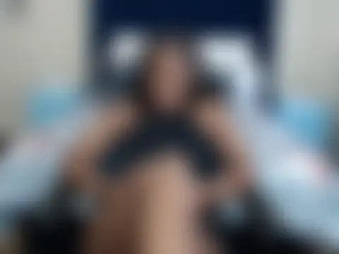 Show modela QUEENMANDYY na web-kameri