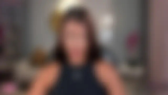 Phòng Chat Trực Tiếp ArianaDumont