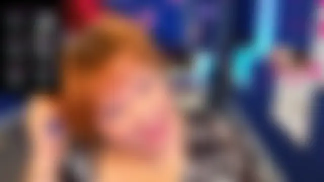 Pokazy przed kamerką – Kira_Kingslee