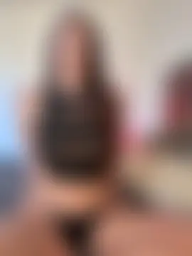 EllaMae – live chatrum