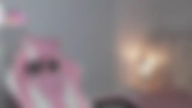 Alanna-Rosse's Live Chat Room