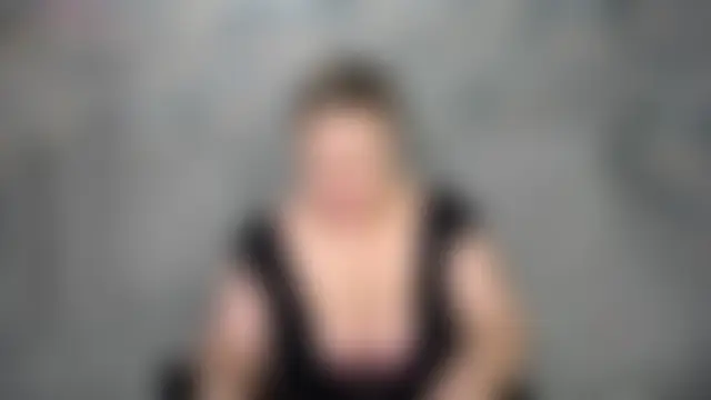 MissJaline élő chatszobája