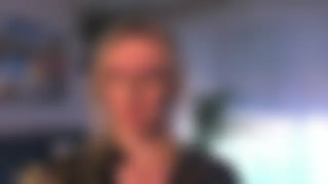 vanessa_chat élő chatszobája