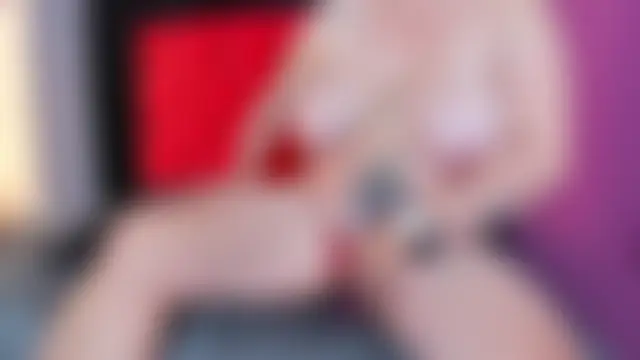 ScarletBigTitties লাইভ চ্যাট রুম