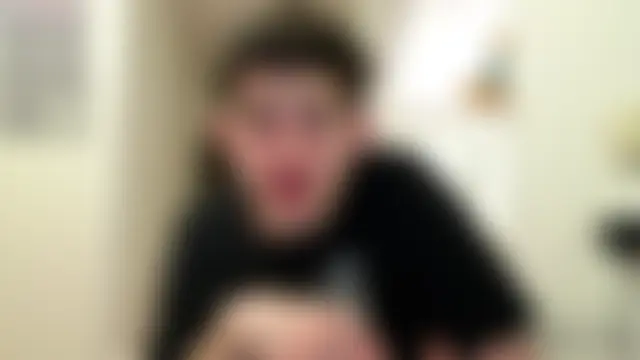 jonhy_merlinn's Live Webcam Show