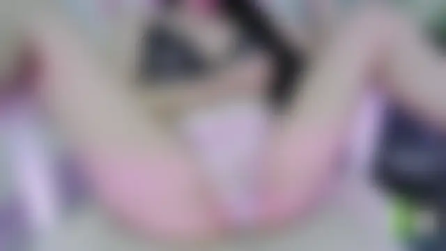 San__San élő chatszobája