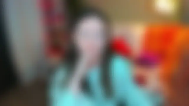 AlluringLookk Webcam show