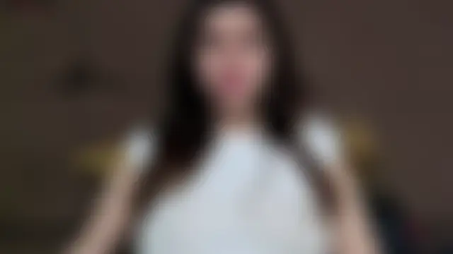 Jullyenn3 Adlı Modelin Canlı Sohbet Odası