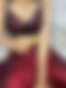 escape_with_me Adlı Modelin Web Kamerası Şovu