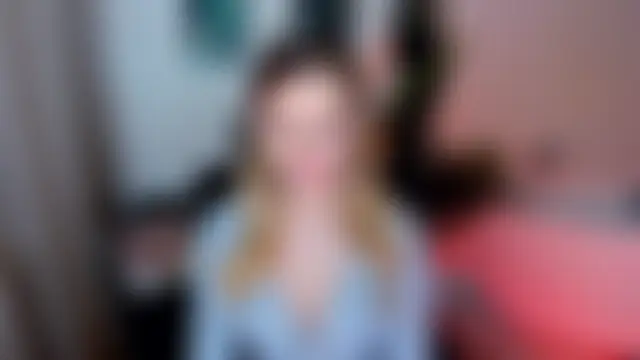 FollowLovee: διαδικτυακό σόου στην κάμερα