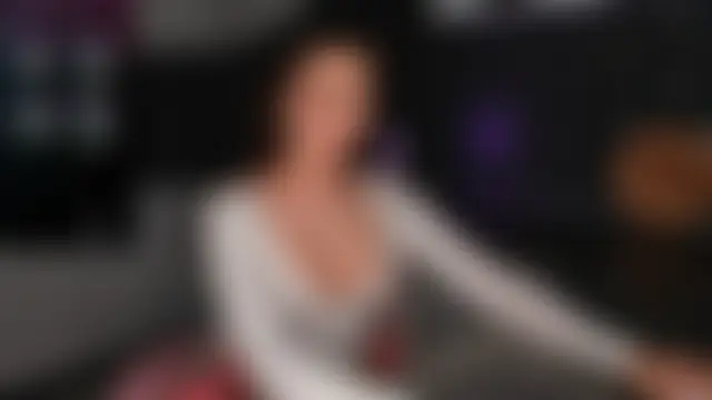 ShaiyaMinn3: διαδικτυακό σόου στην κάμερα