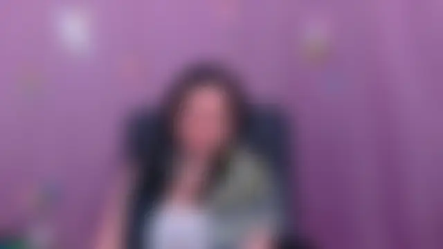 دردشة LauraFinn الجنسية المباشرة