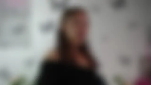 Онлайн чат XXX astrid_miller_1