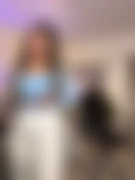 Phòng Chat Trực Tiếp EMILIIA_RICHTER__