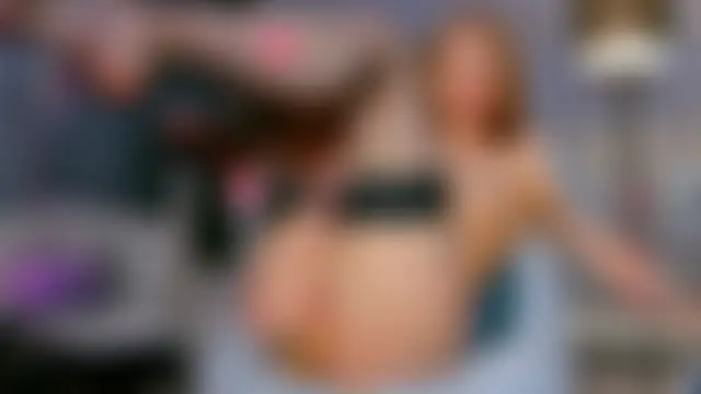 Nicole_Greene_'s Live Chat Room