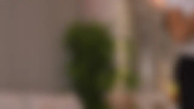 NicoleCellini Show in webcam