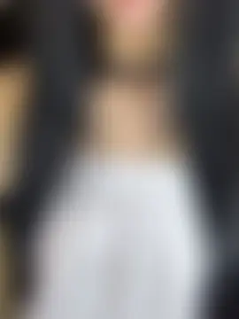 Yiyina_17 লাইভ চ্যাট রুম