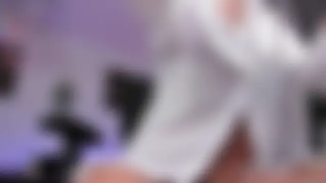 Phòng Chat Trực Tiếp LadyAvalon