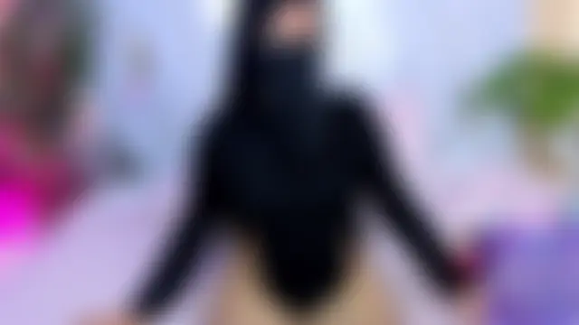 Phòng Chat Trực Tiếp Amal_Bakir