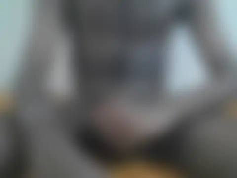 AverageUncut Webcam show