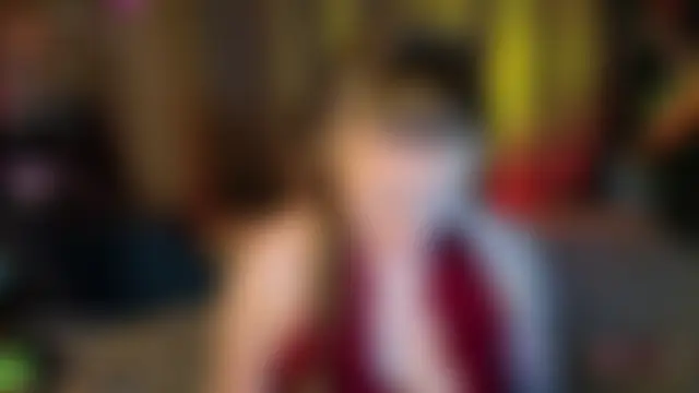 Elsie_Cutties 现场聊天室