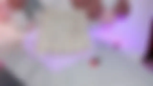 LaraGoldd's Live Chat Room