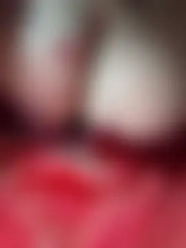 Sofiaa_09's Live Chat Room