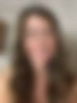 Wetbabygirlxo 现场XXX聊天