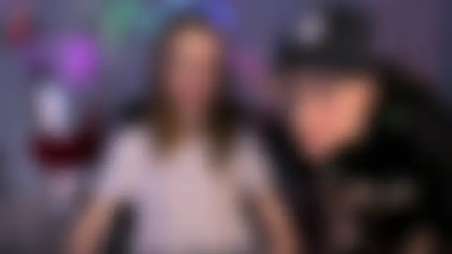 khloebeauty লাইভ চ্যাট রুম