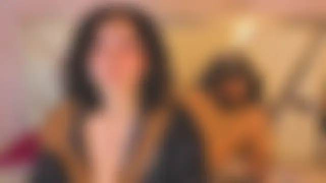 Phòng Chat Trực Tiếp Benny_and_Mark