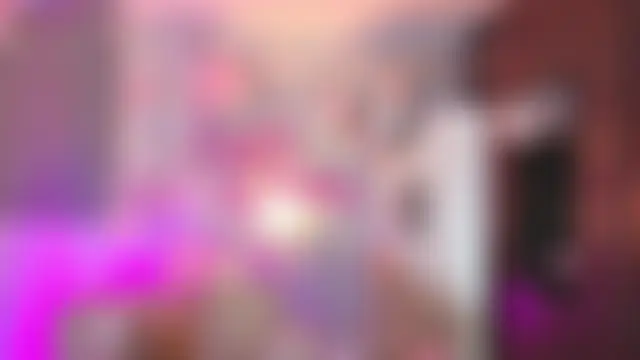 NATAASHA___ – Naživo chatovacia miestnosť